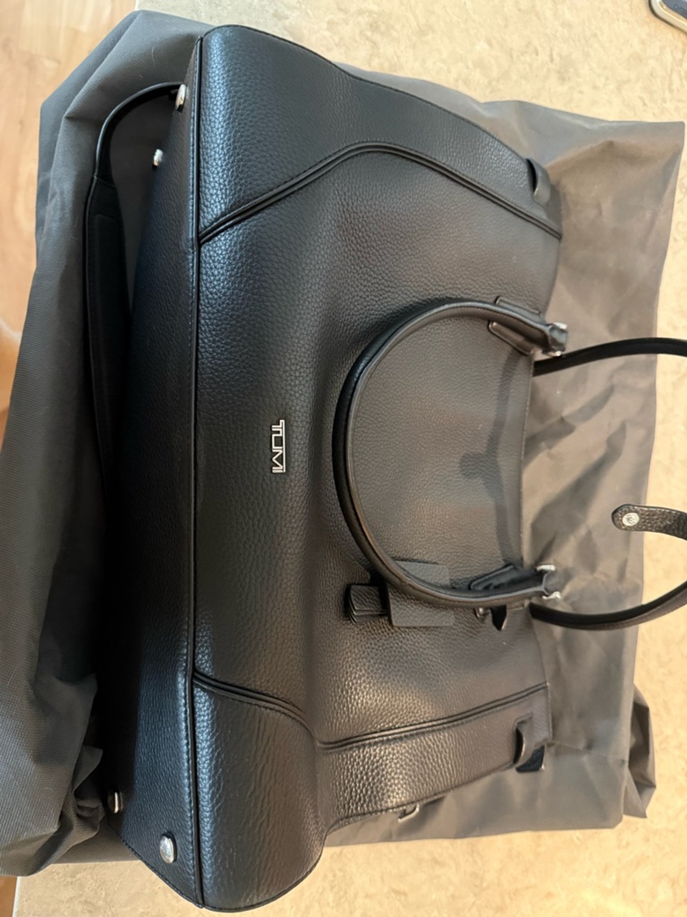 TUMI Black Leather Travel Tote Bag - Picture 10 of 10